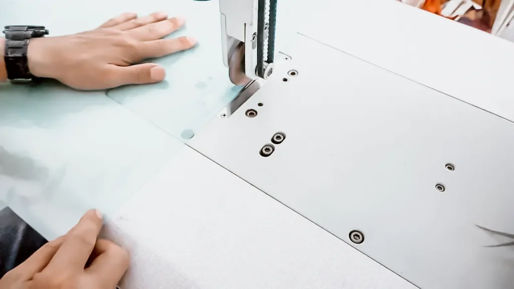 دستگاه دوخت آلتراسونیک